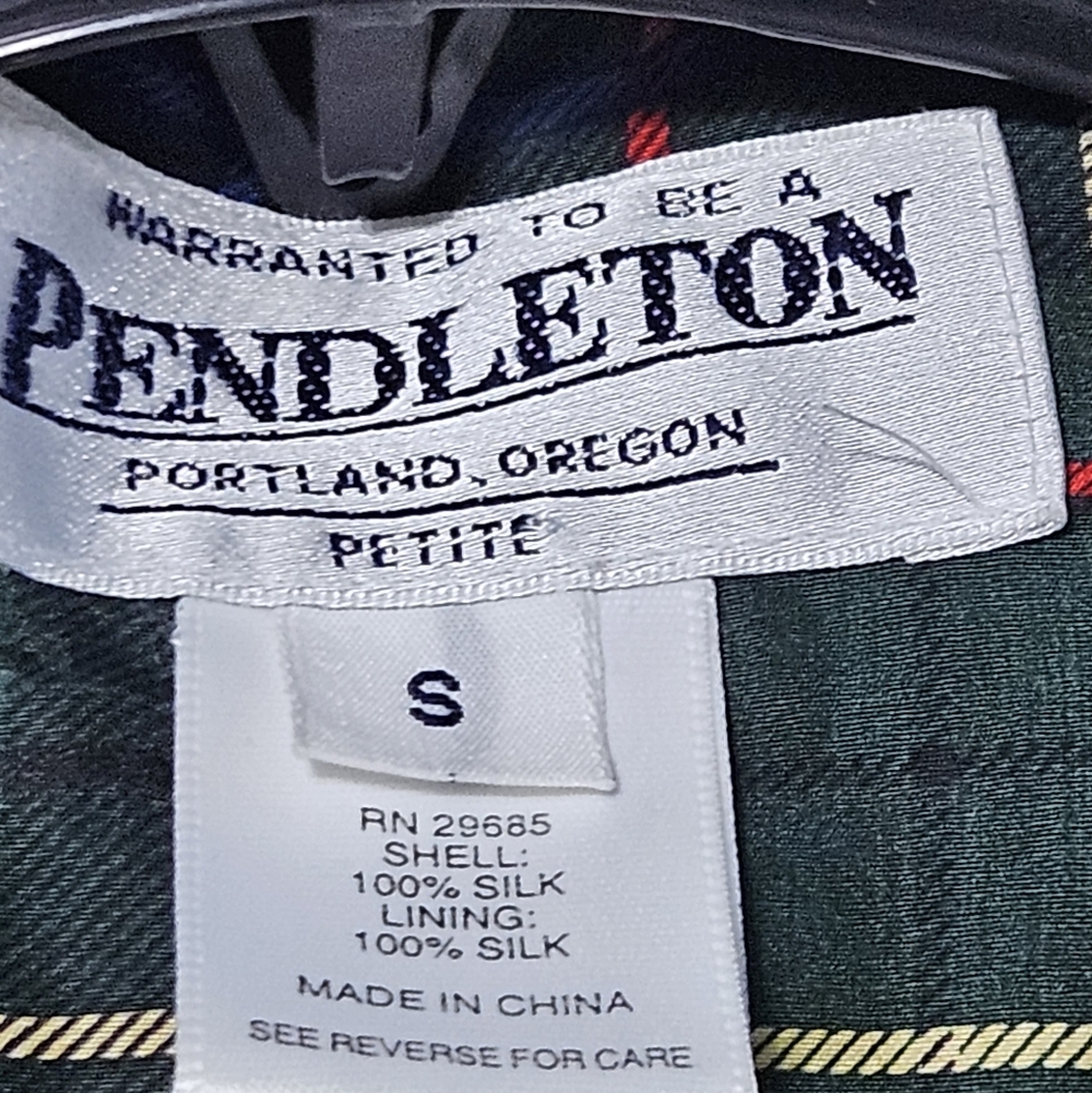 Pendleton Quilted Jacket - image 3